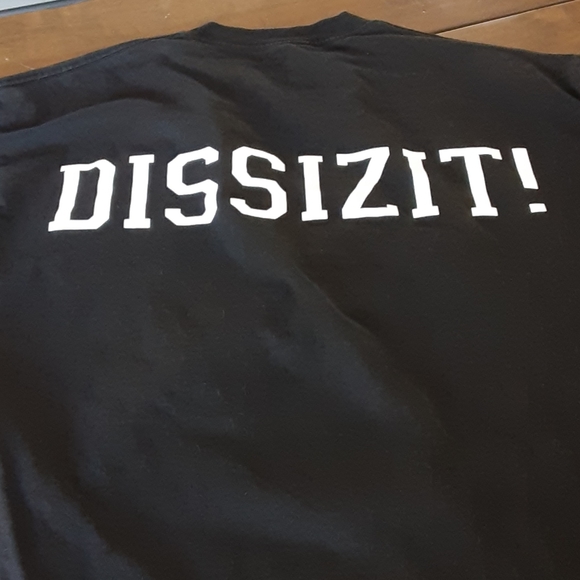 Dissizit Tshirt - Picture 5 of 6